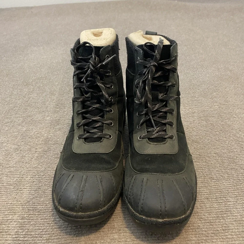 UGG Snow Boots Womens Size 9 Black Suede Wool Lined Lace Up Ankle Winter 1095160